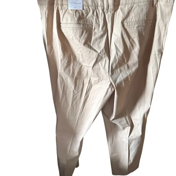 Talbots women’s size 18 Tan The Perfect Chino. Classic cotton straight leg NWT - Picture 2 of 7